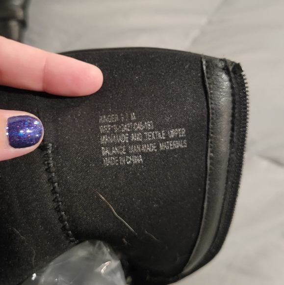 Black boots size 8.5 - Picture 5 of 5